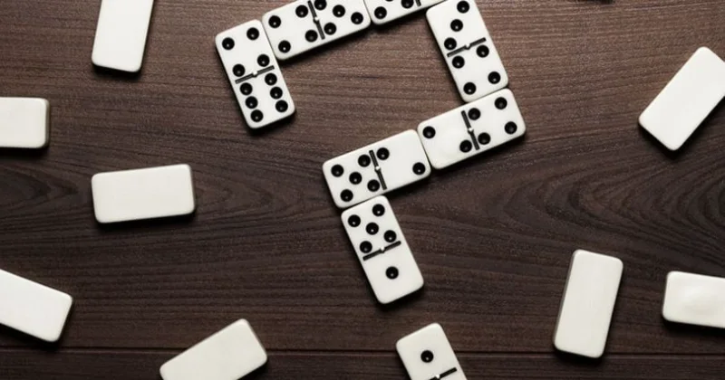 Chuẩn bị chiến lược tấn công sáng tạo trong domino